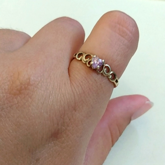 10k yellow gold pink heart scrolling Ring